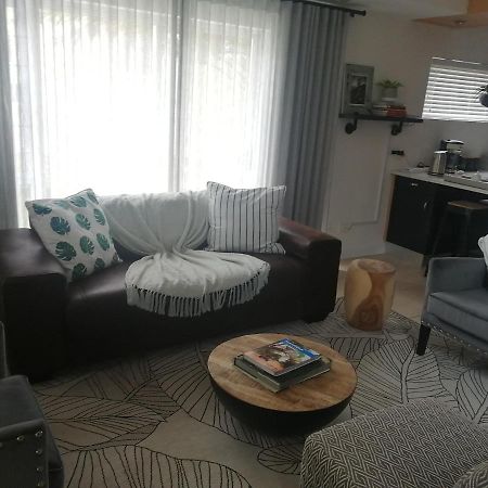 Appartement Waterfront Estate Self Catering F10 à Swakopmund Extérieur photo