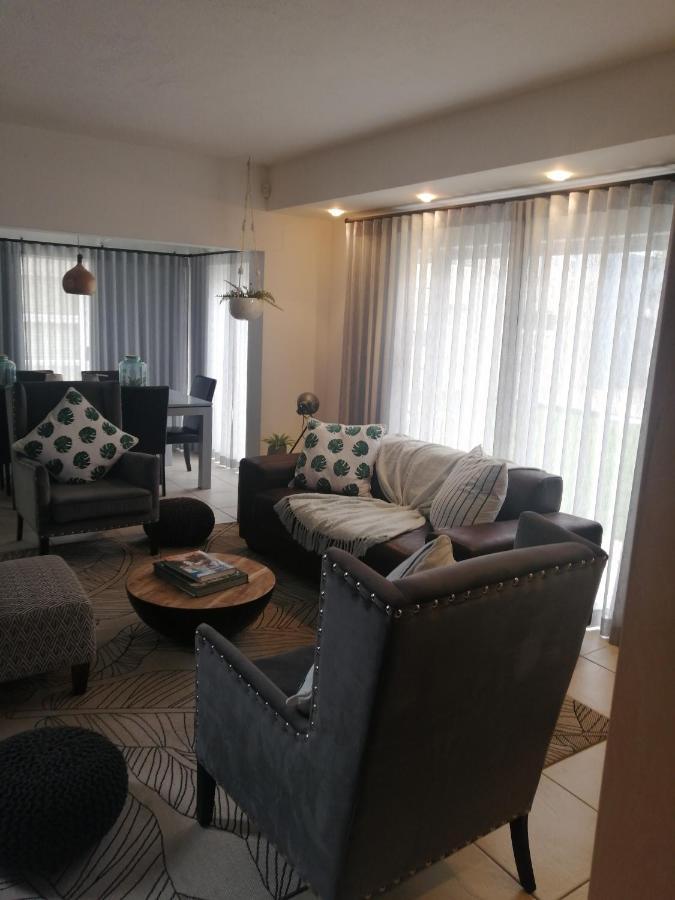 Appartement Waterfront Estate Self Catering F10 à Swakopmund Extérieur photo